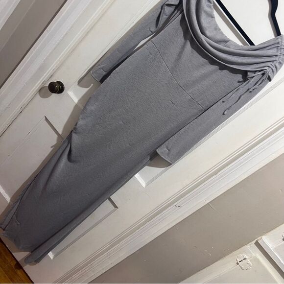 PrettyLittleThing Light Gray Cowl Neck Dress women's Size 12 - Picture 9 of 15
